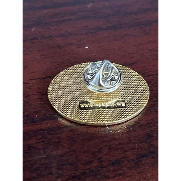 Peddler’s Village 50th Anniversary Lapel Hat Pin - Picture 3 of 3